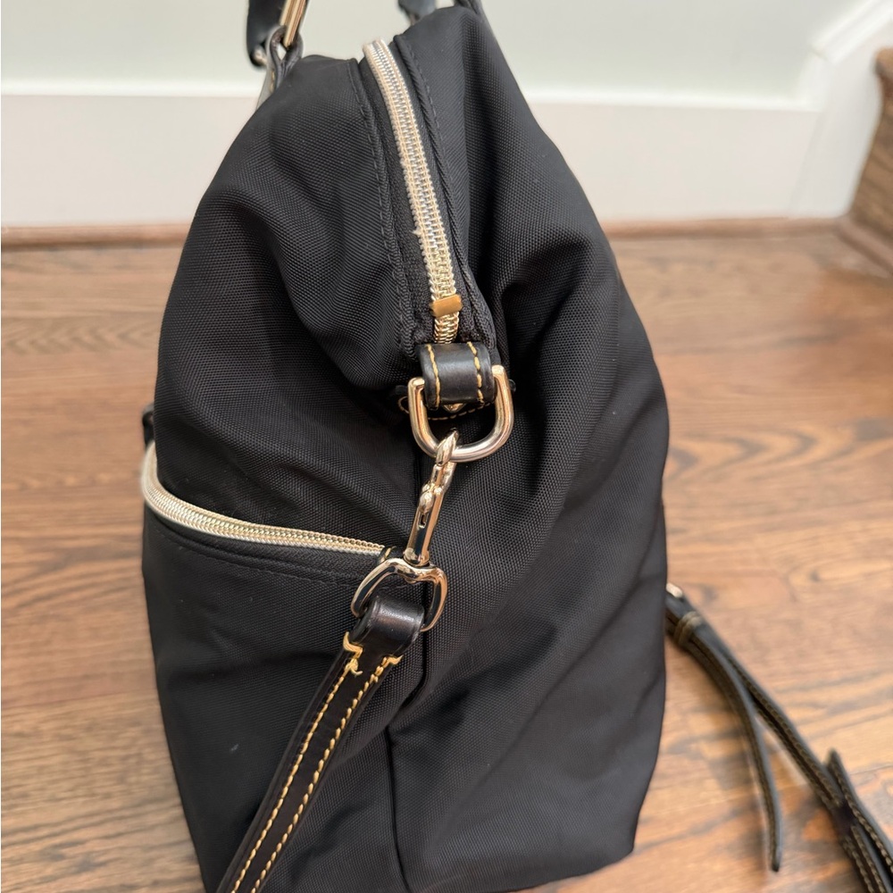 Dooney & Bourke Vintage Black Nylon Large Pocket Crossbody Satchel - Picture 8 of 14